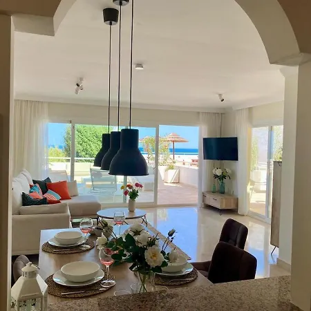 Apartment Espectacular Apartamento En Primera Linea De Playa Estepona
